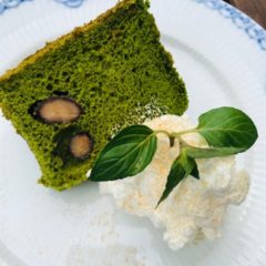 黒豆入り抹茶シフォンケーキ